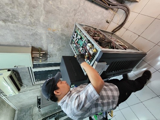 Maintenance UPS Prolink – PT Catur Dakwah Crane Farmasi