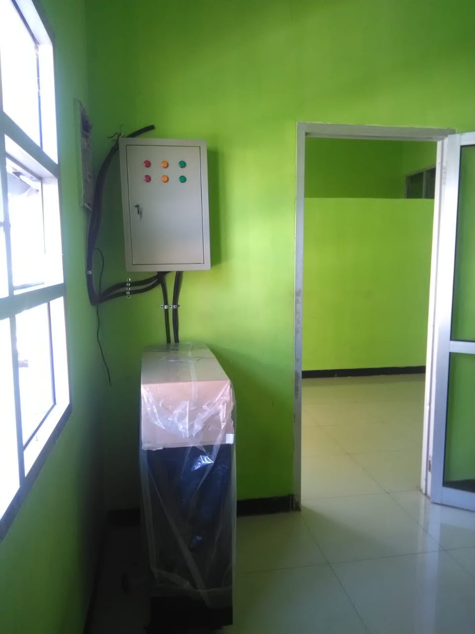 Instalasi UPS Online Prolink di RS Pelabuhanratu